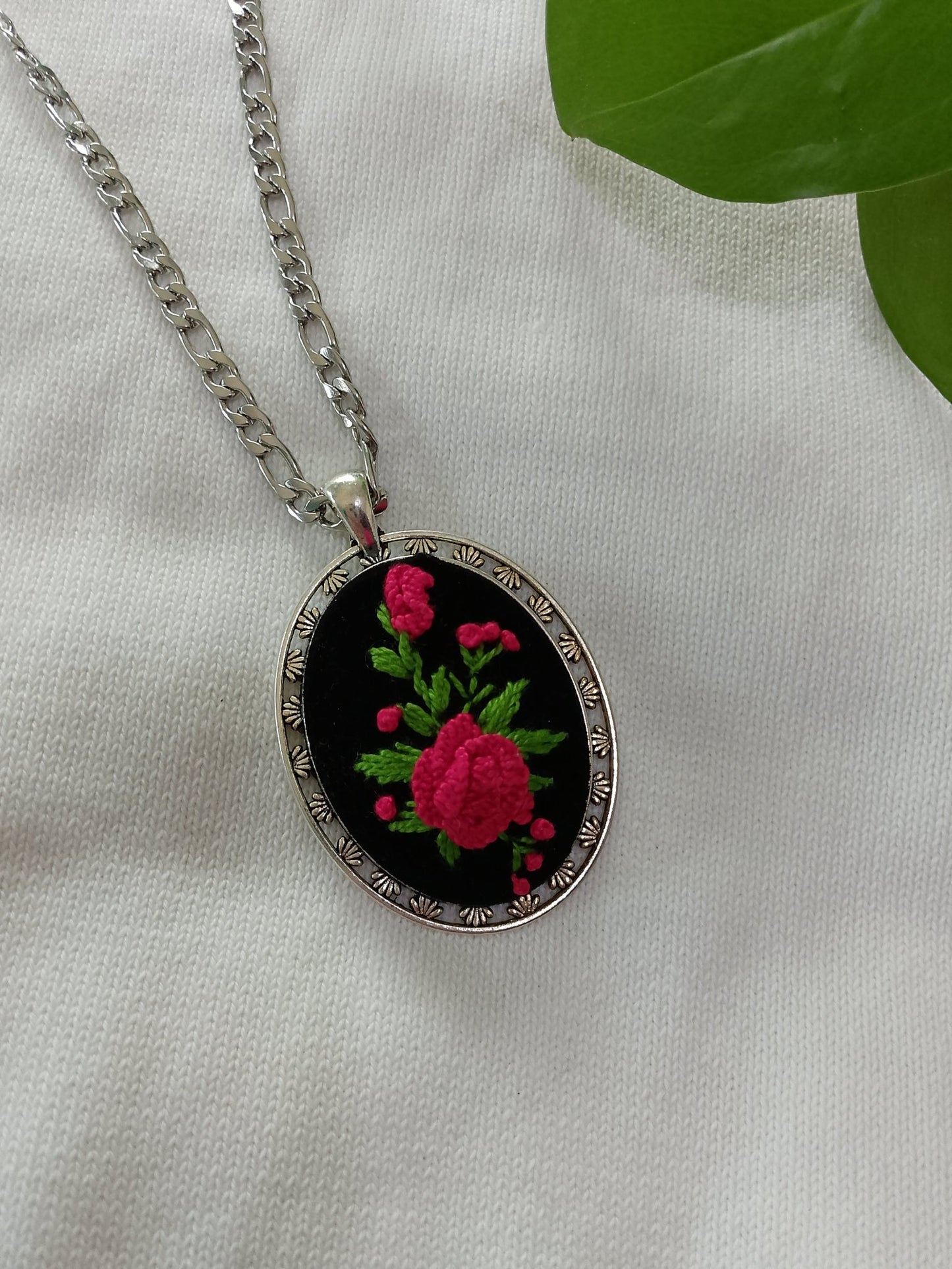 Hand - Embroidered Necklace - Virtual Bazaar Jordan