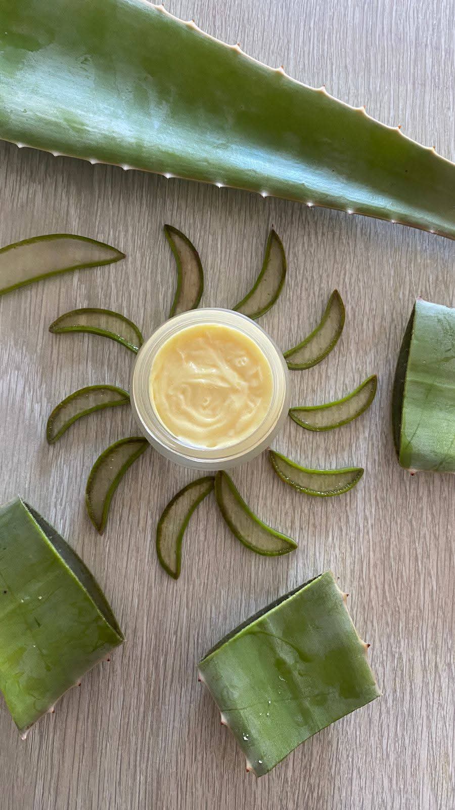 Aloe Silky Hands Moisturizing Cream