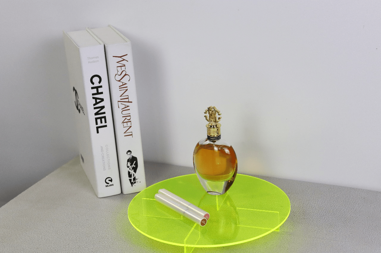 Round Acrylic Tray - Virtual Bazaar Jordan