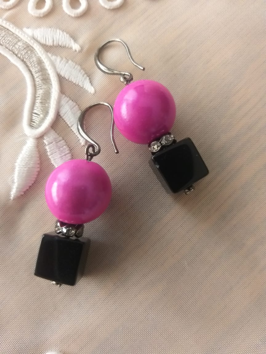 Earrings - Virtual Bazaar Jordan