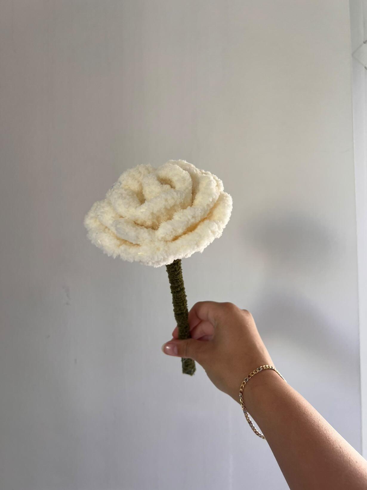 Crochet roses