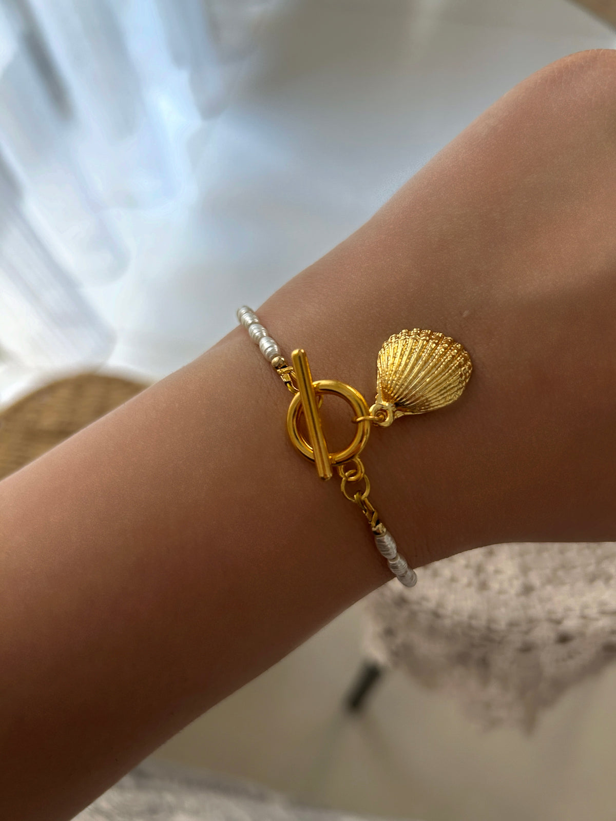 Fresh Water Pearl Seashell Bracelet