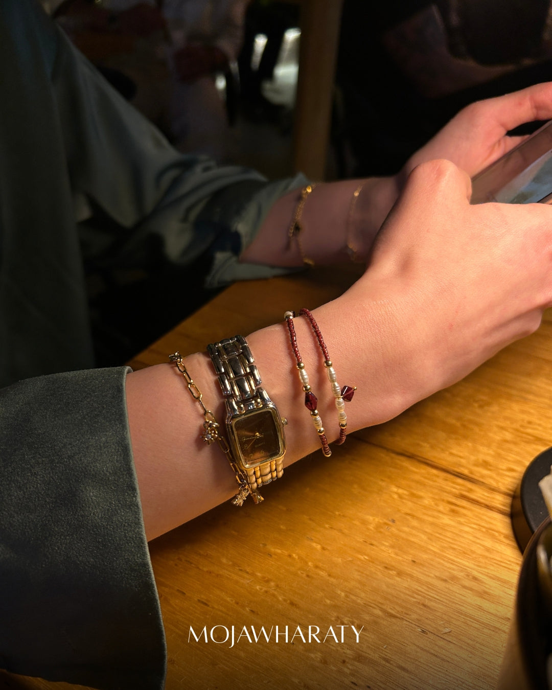 Red Garnet and Fresh Water Pearl Bracelet