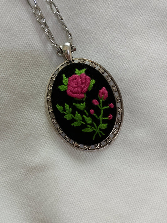 Hand - Embroidered Necklace - Virtual Bazaar Jordan