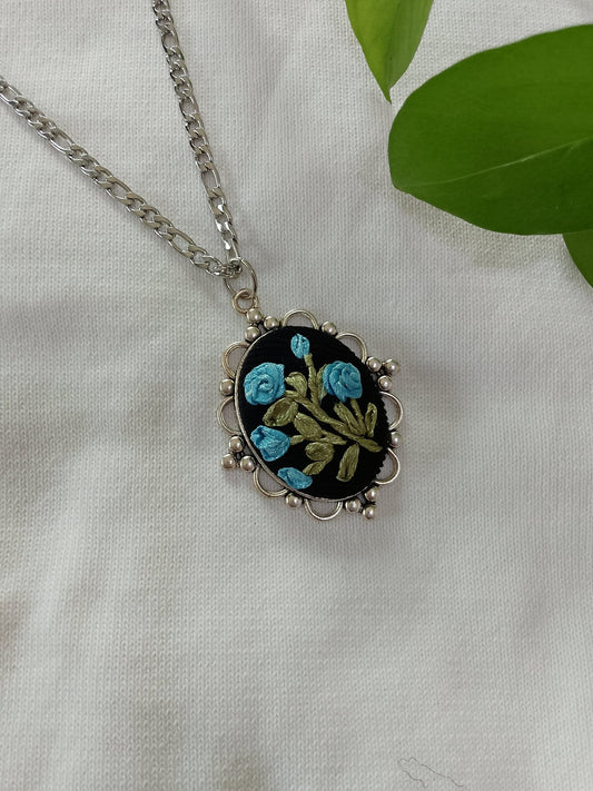 Hand - Embroidered Necklace - Virtual Bazaar Jordan