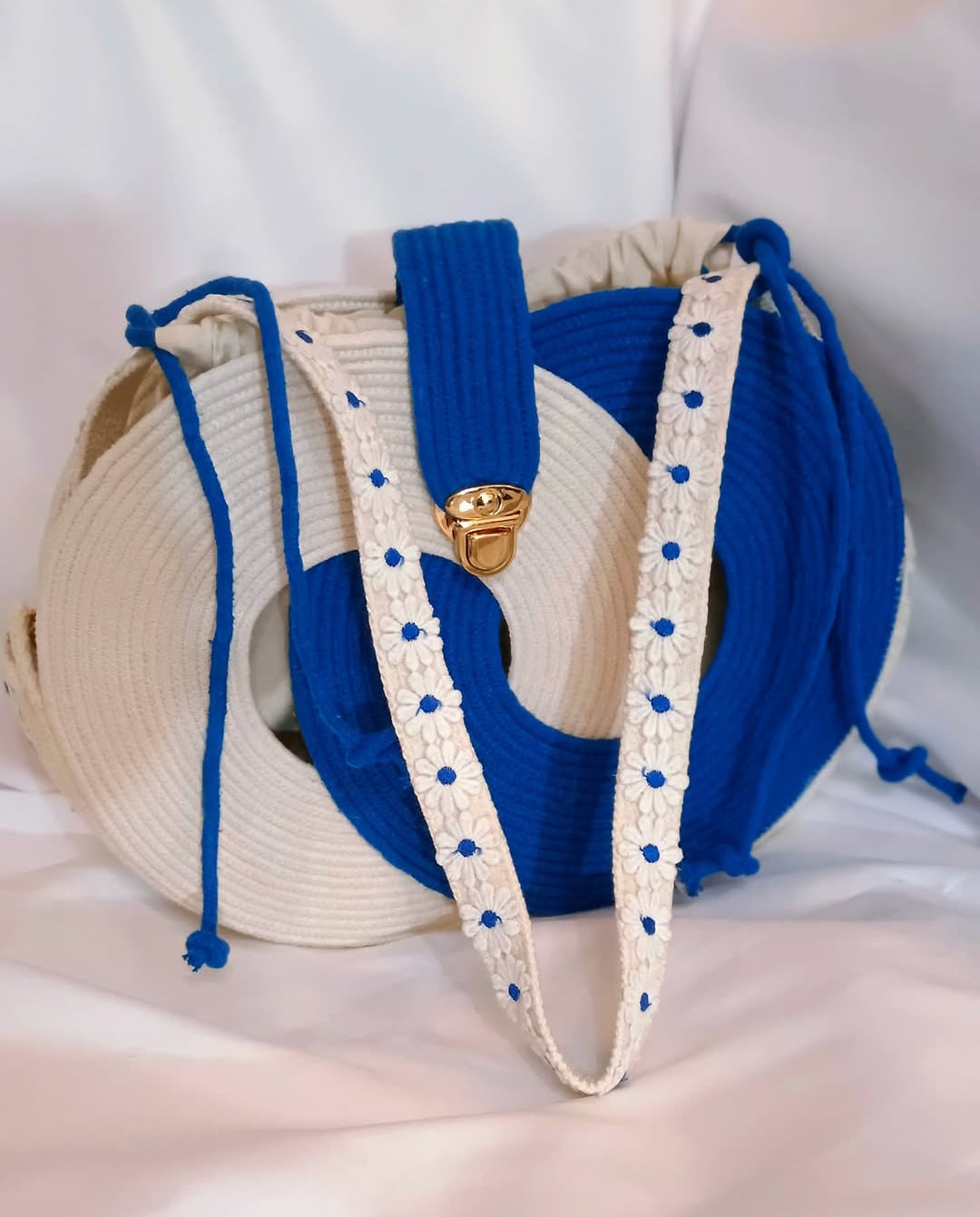 Woman's Bag made with Natural Cotton Cord