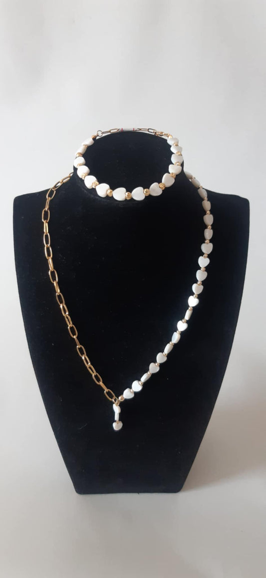 Gold plated hearts shell necklace and bracelet