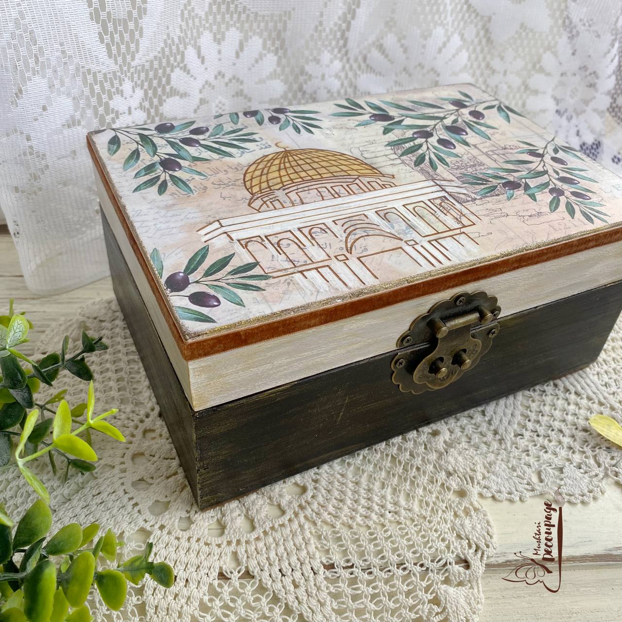 Tea Box, From Mushtari Decoupage