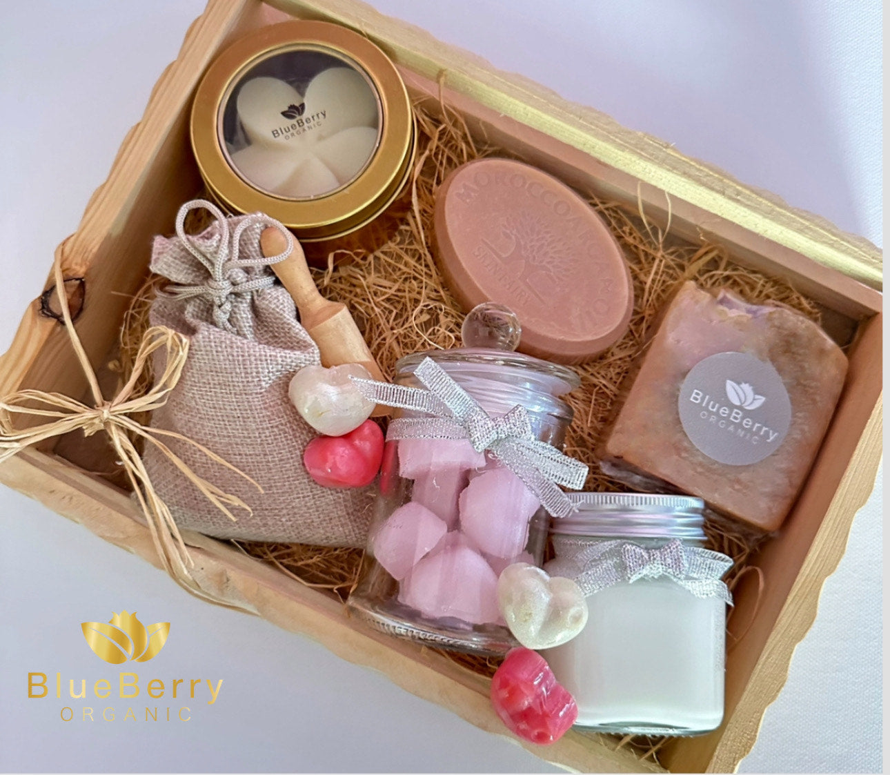 Body Care Gift Box, By Blueberry