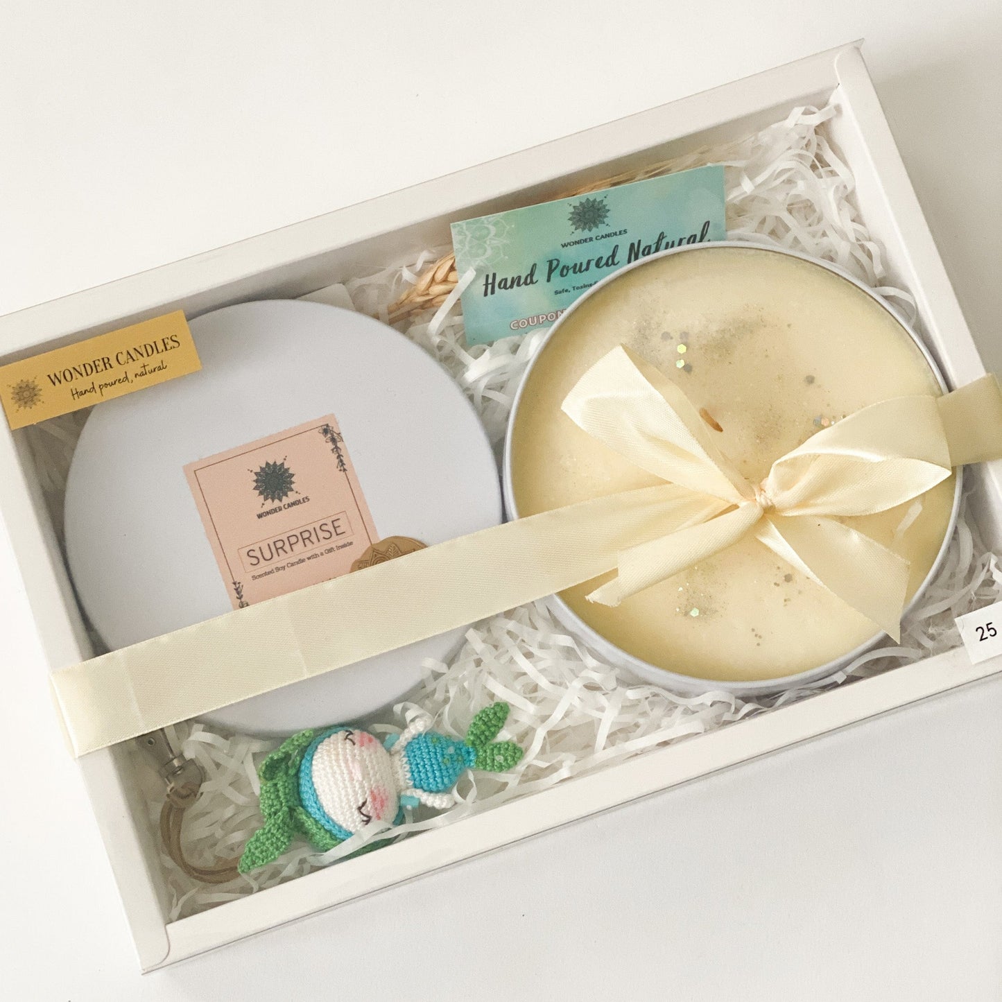 Gift Set with Surprise candle, by WOW Shop