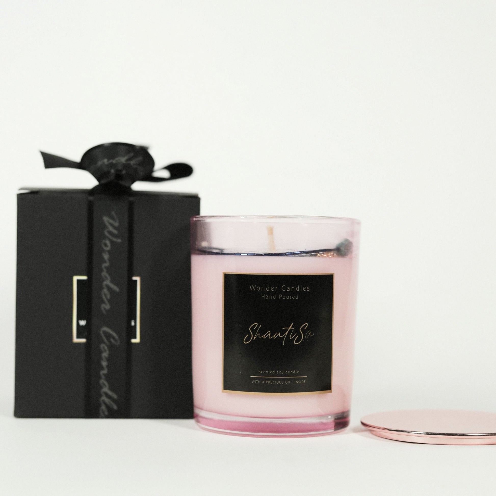 'ShantiSa Black' Candle with Jewelry Inside, Lemongrass - Wonder Candles