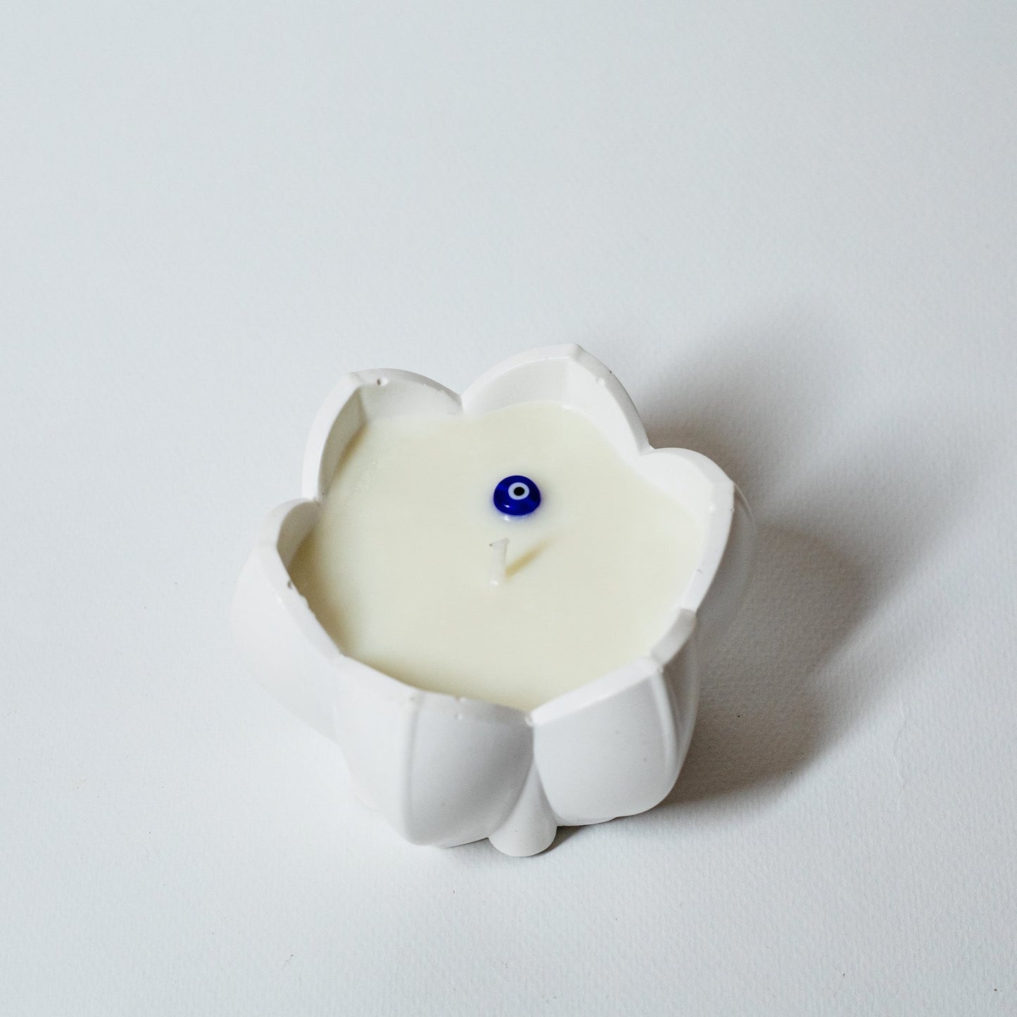 'Lotus' Candle in Stone, Gardenia