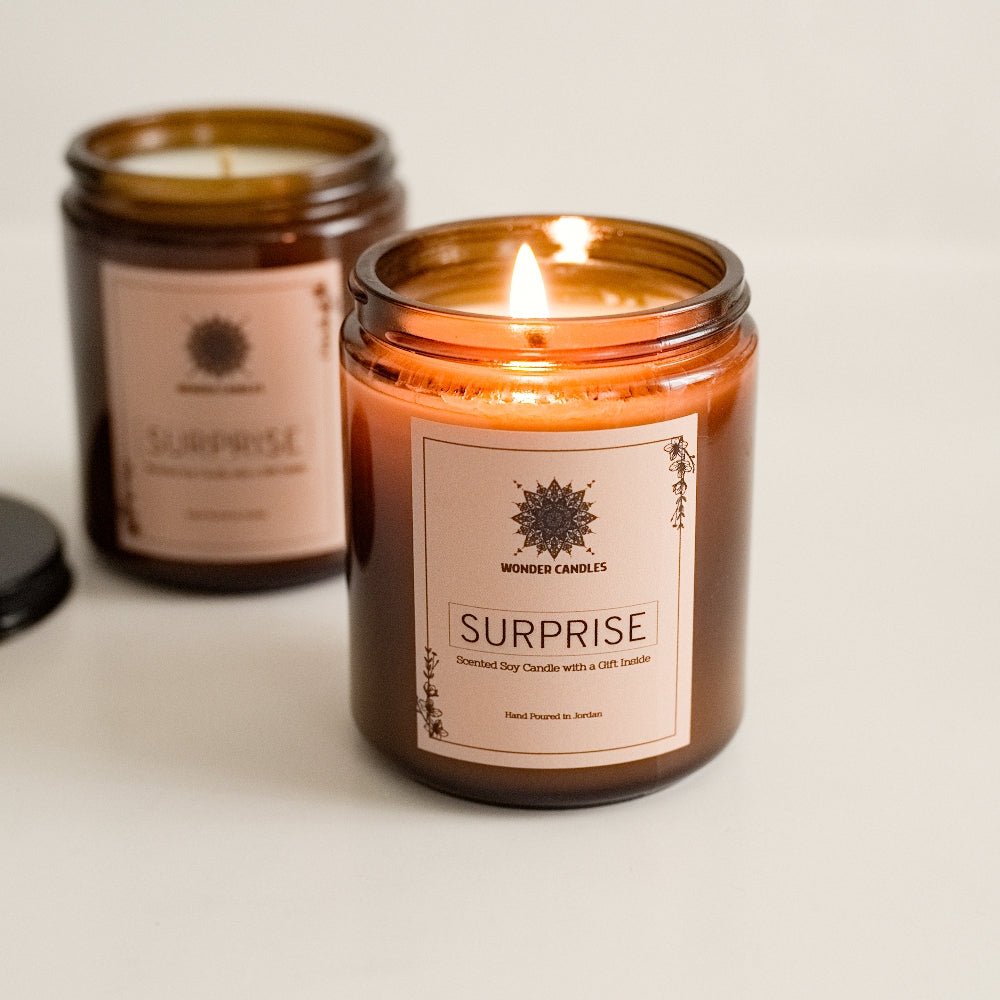 'Surprise' Candle with a Gift (Beaded Ring), Pomegranate with Lemongrass - Wonder Candles