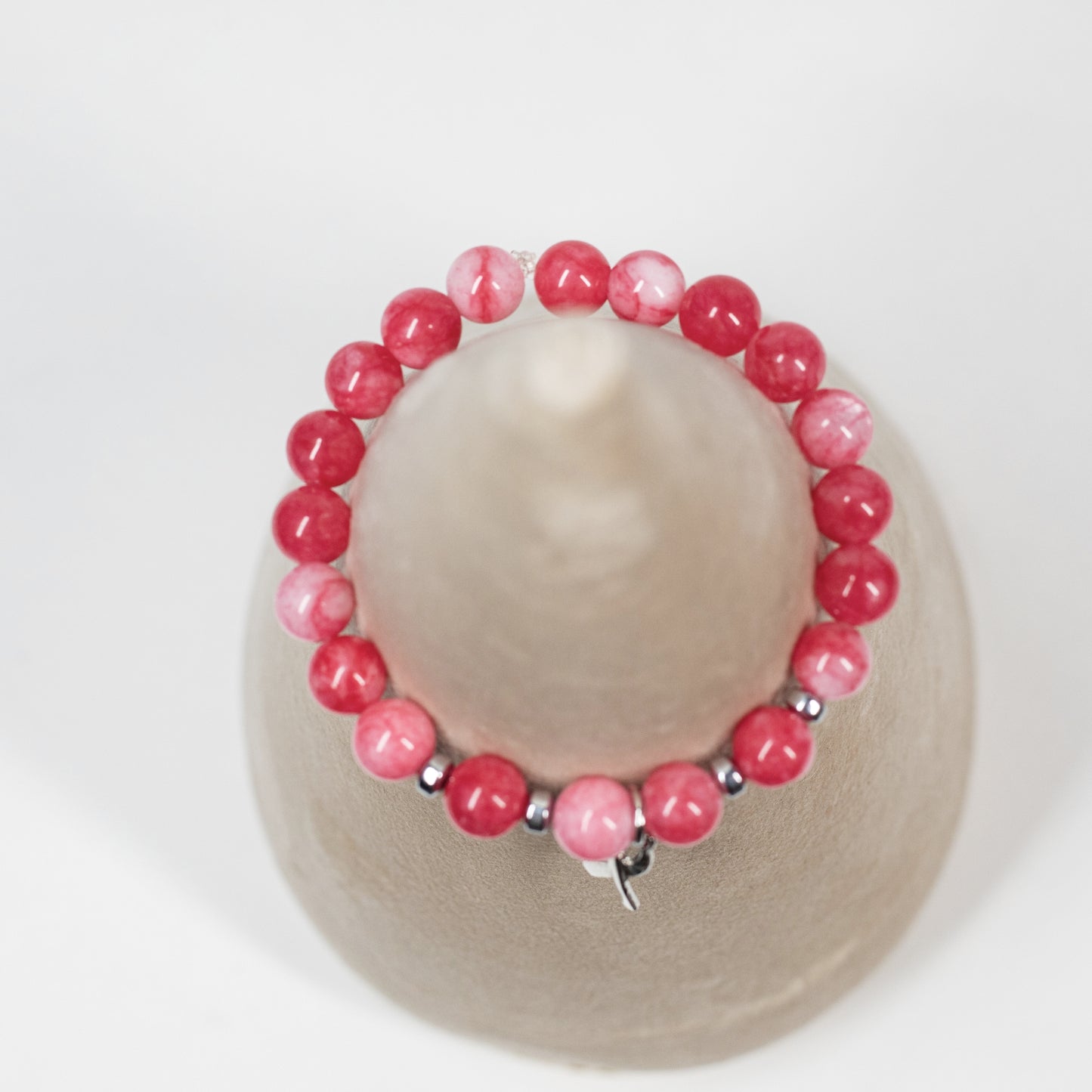 Rose Agate Bracelet wit Silver Pleated charm, by Beadazzled