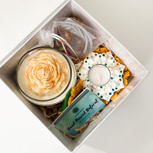 Gift Box with Local Products, by WOW Shop