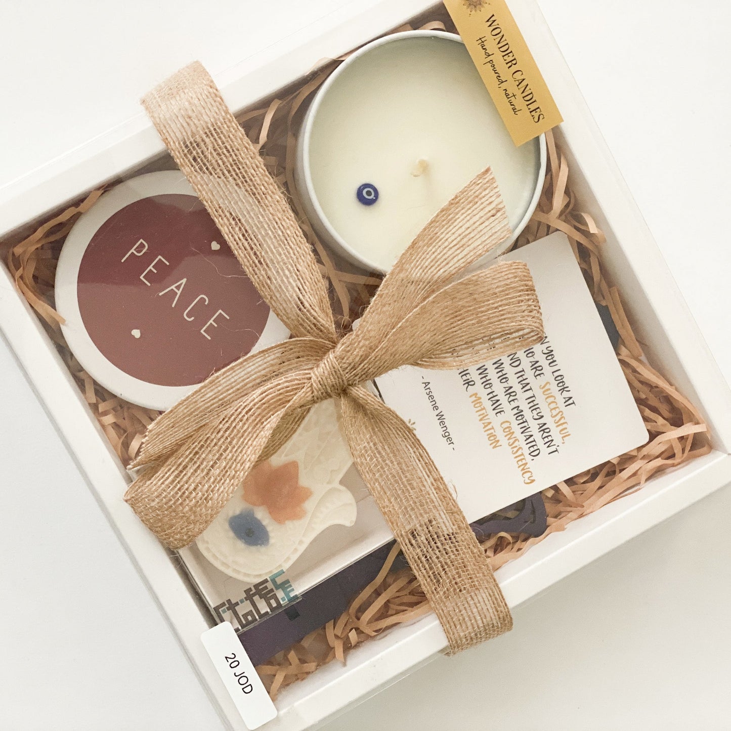 Gift Box with Local Products, by WOW Shop