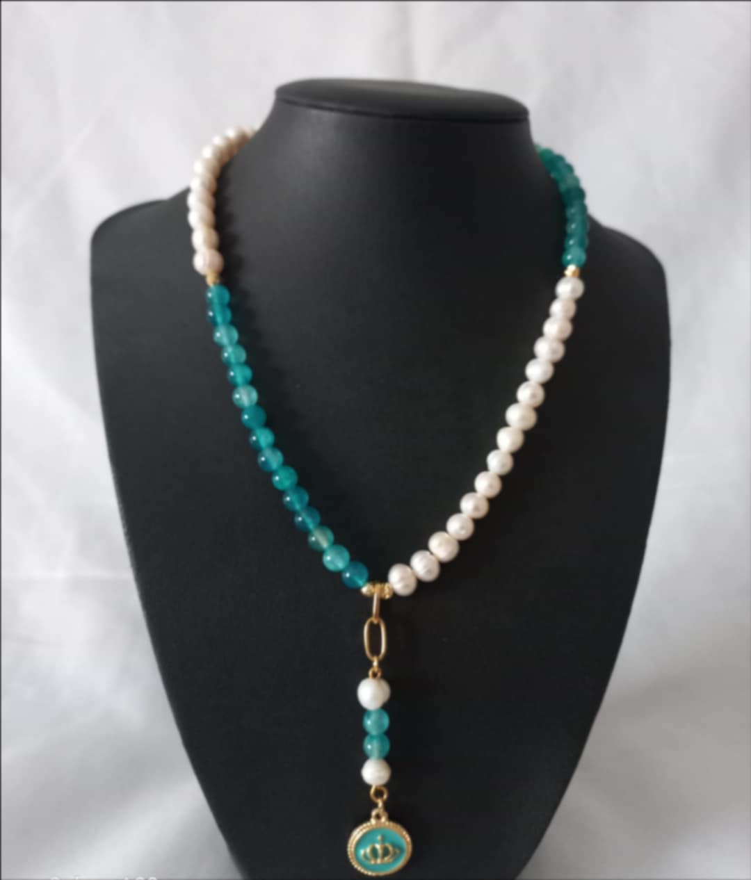 Pearl and turquoise agate with gold plated pieces necklace