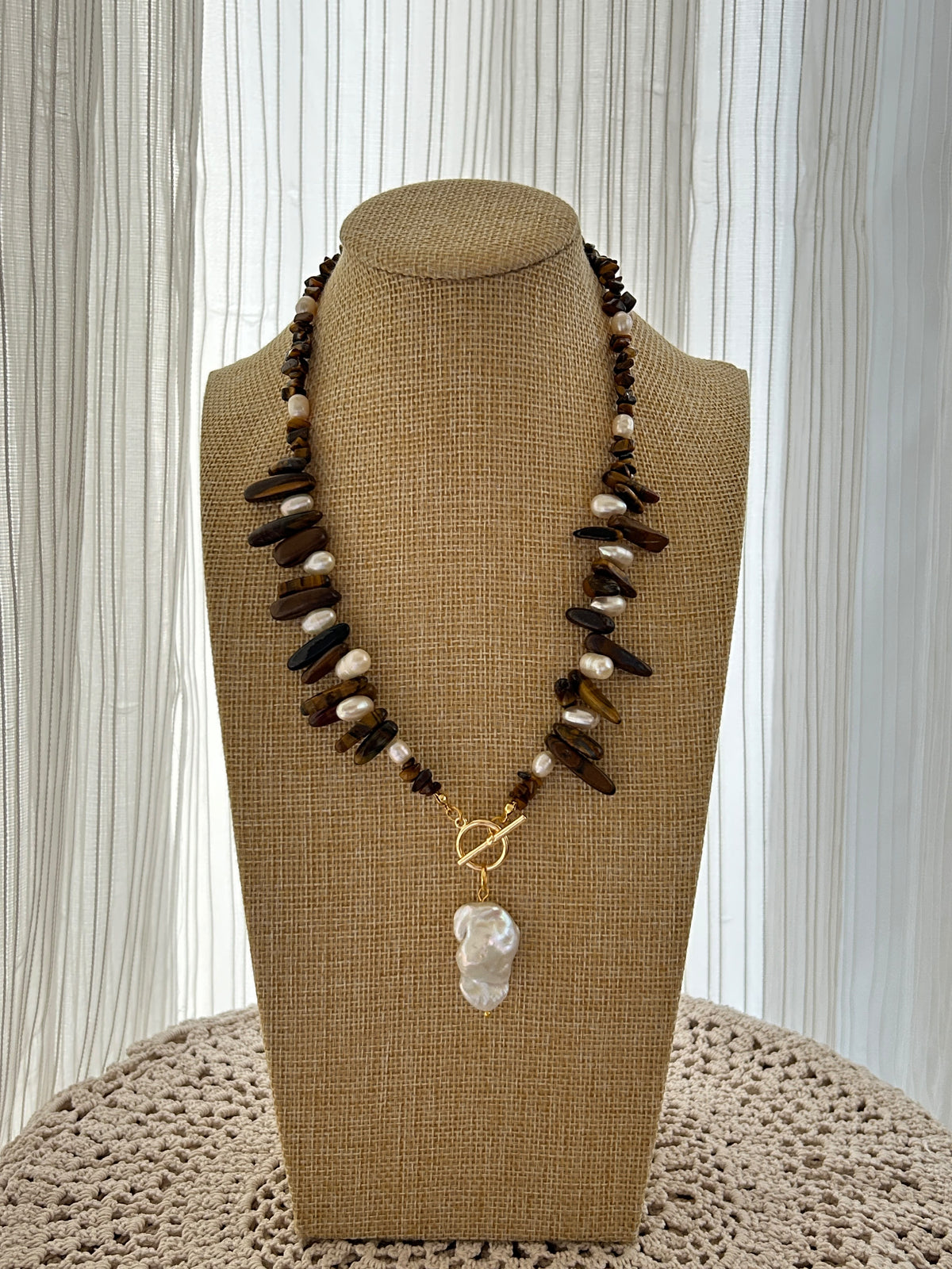 Tiger eye with fresh water pearls Necklace