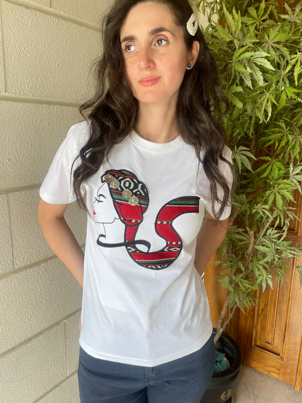 Authentic T-Shirt with Hatta