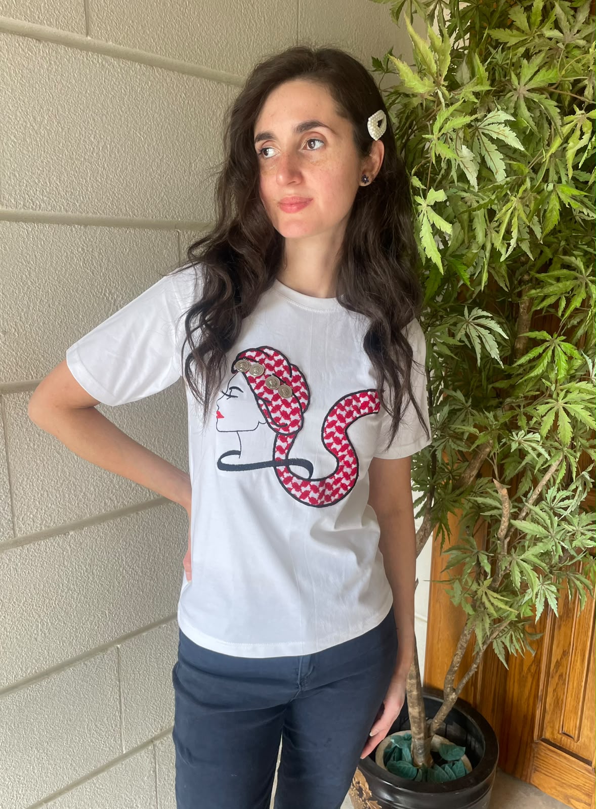 Authentic T-Shirt with Hatta