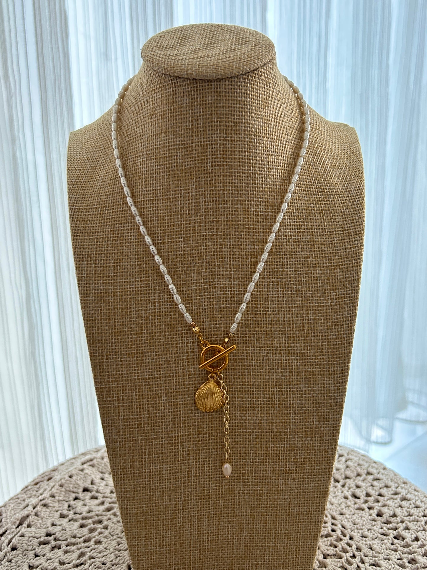 Fresh Water Pearl Seashell Necklace