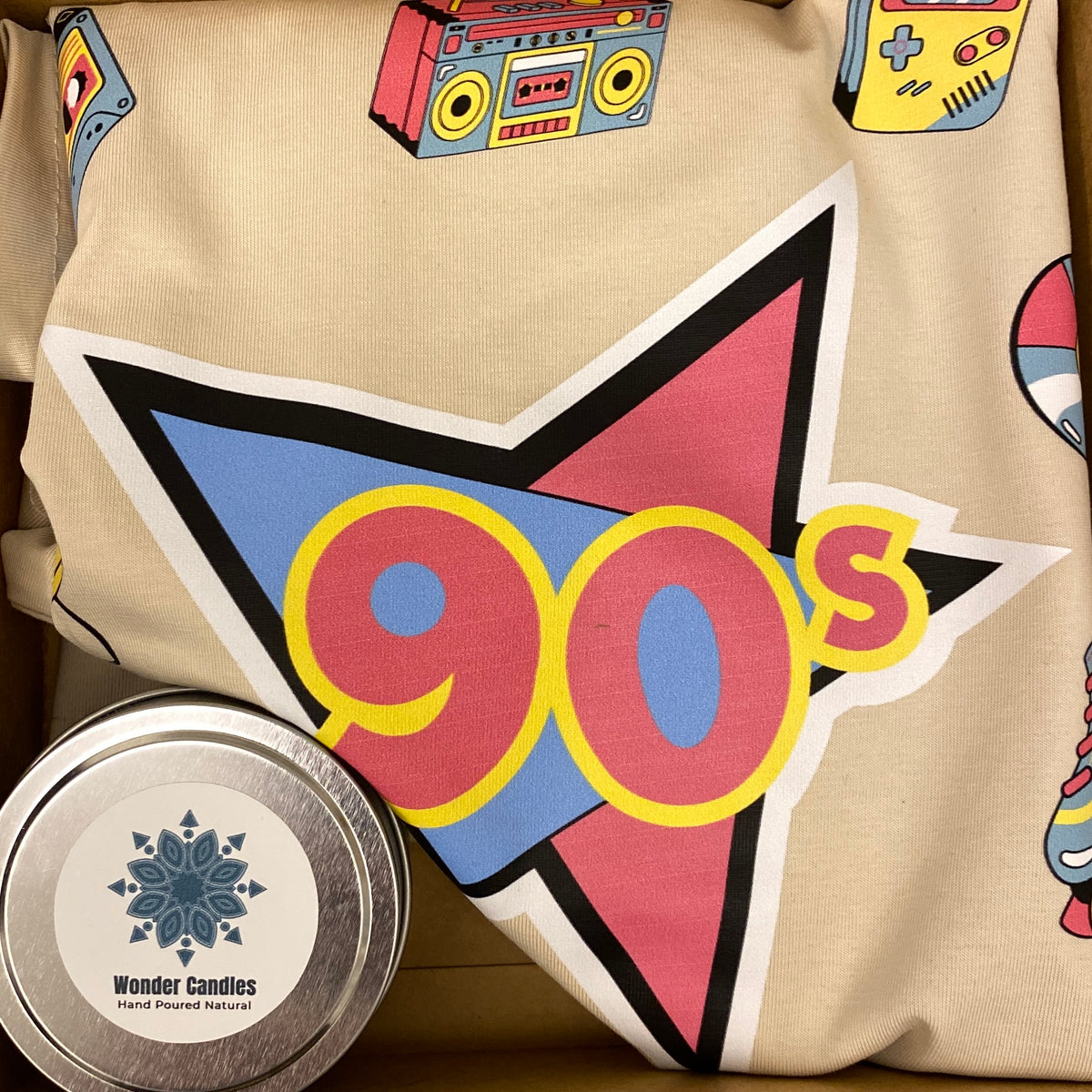 Gift Set with 90's Collection Teeshirt and Candle