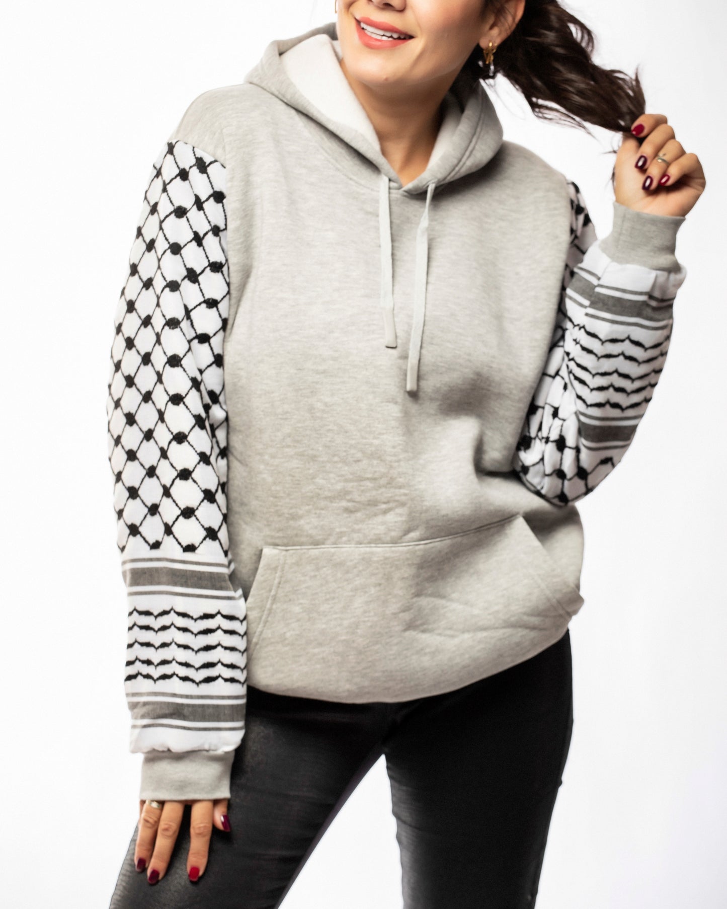 Hoodie with hatta sleves