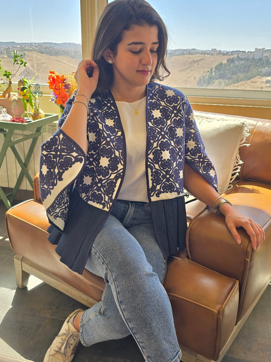 Jacket White and Navi embroidered with Denam