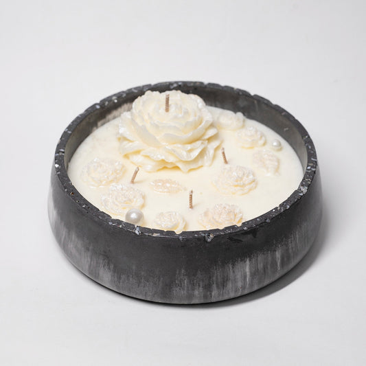 Big Artisan Candle in Stone, Pearls Collection, Lavender and Lemon, 500ml - Wonder Candles