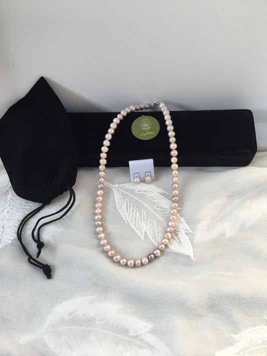 Set of Pearl Necklace and Earrings - Virtual Bazaar Jordan