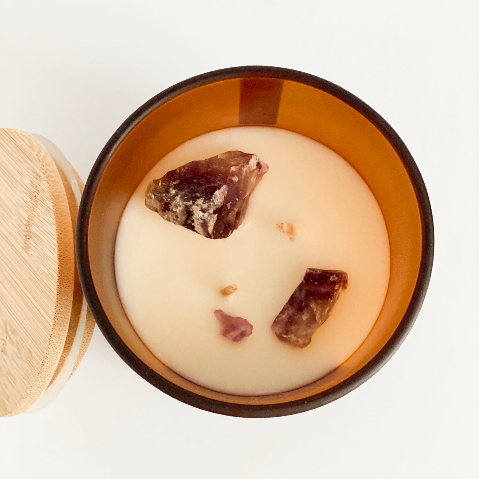 'Presence' Candle with Fluoride Crystal, Nag Champa, 370ml - Wonder Candles